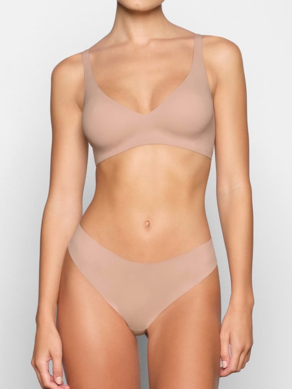 Skims Naked Plunge Bralette